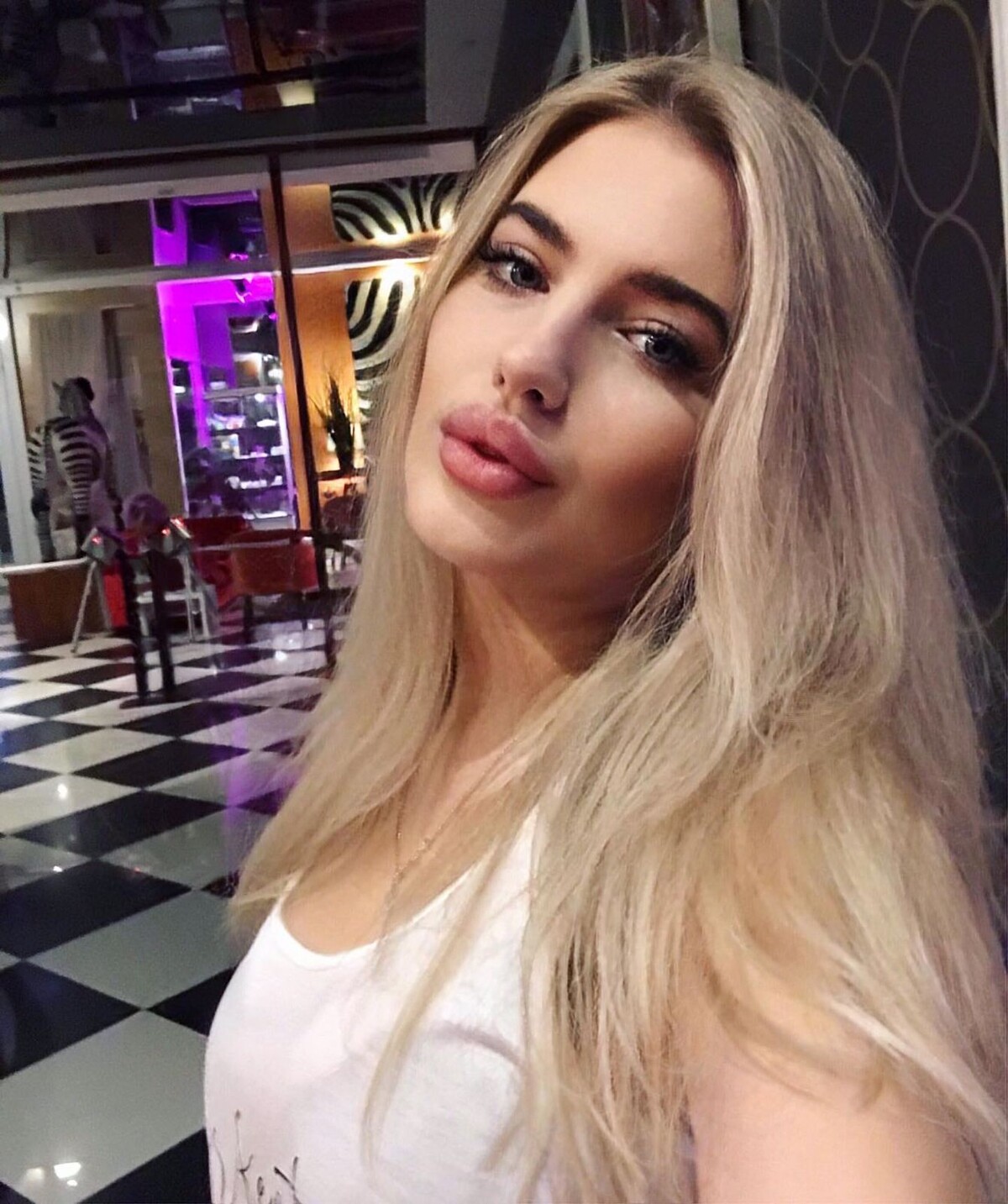 High end escort Dubai