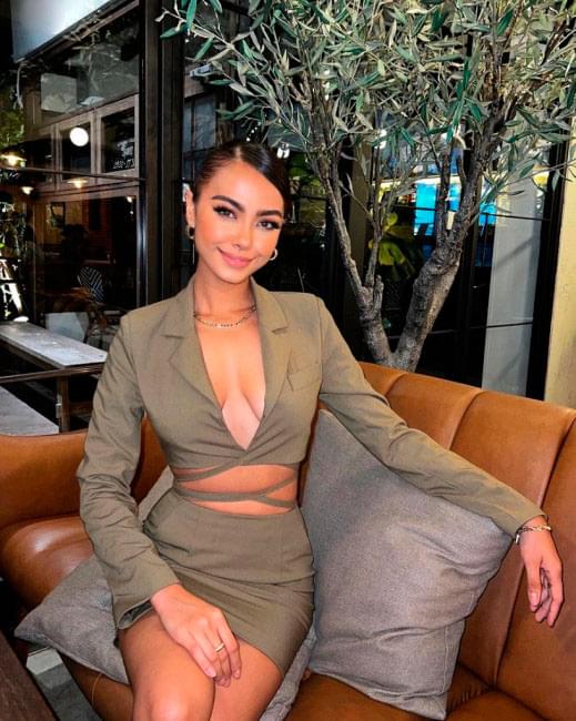 High end escort Dubai